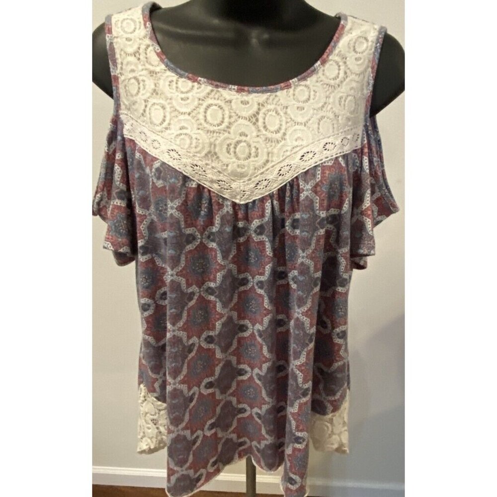 Signature 1 Studio Women Size Small Cold Shoulder Blouse Top Lace Accent
